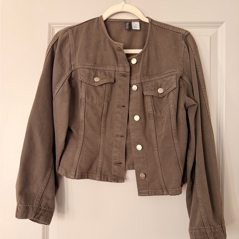 H&M Brown Collarless Denim Top